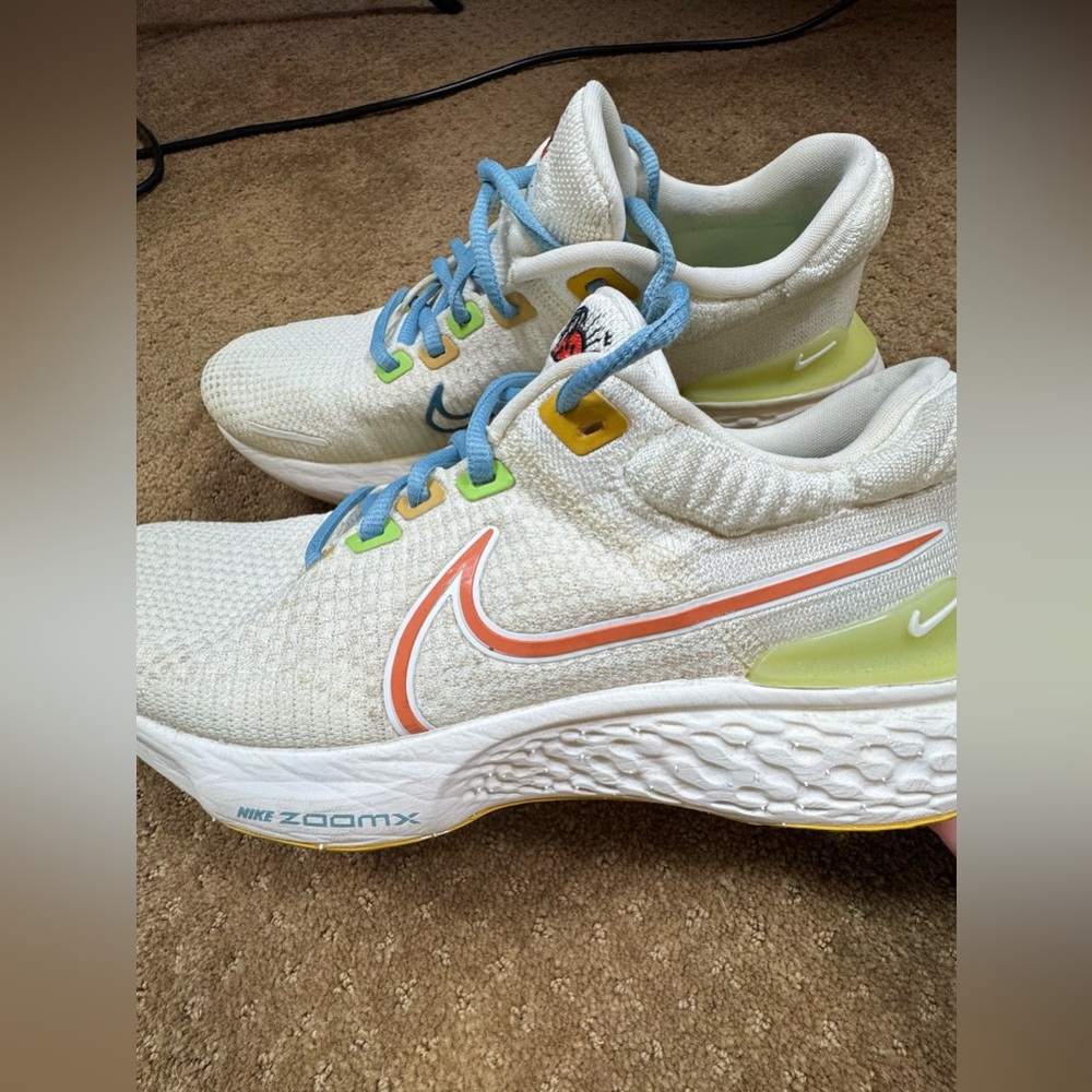 Nike ZoomX Invincible Run Flyknit 2